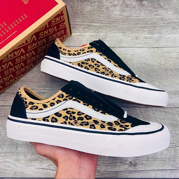 Vans Shoes - Vans Style 36 Decon Sf Minileopard